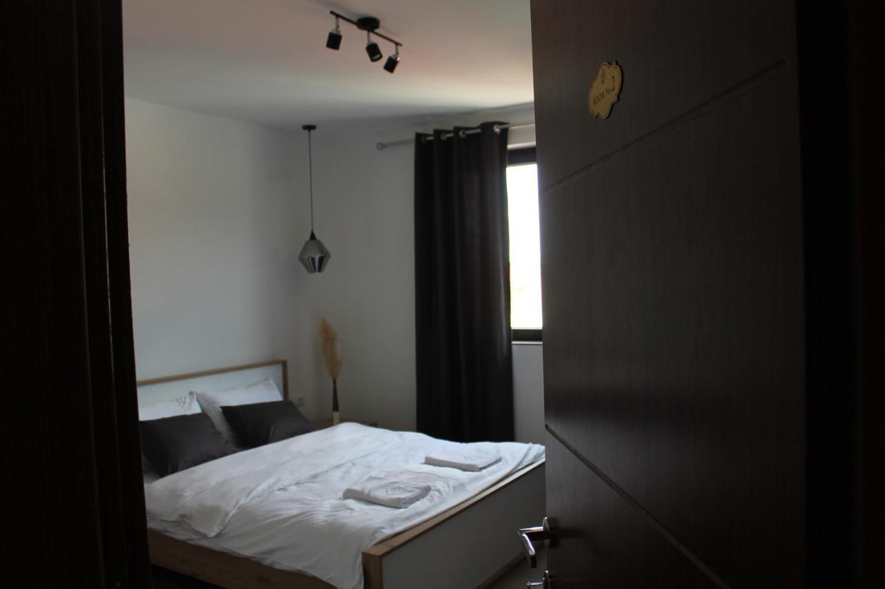 Belov Rooms And Apartments Demir Kapija Exteriér fotografie