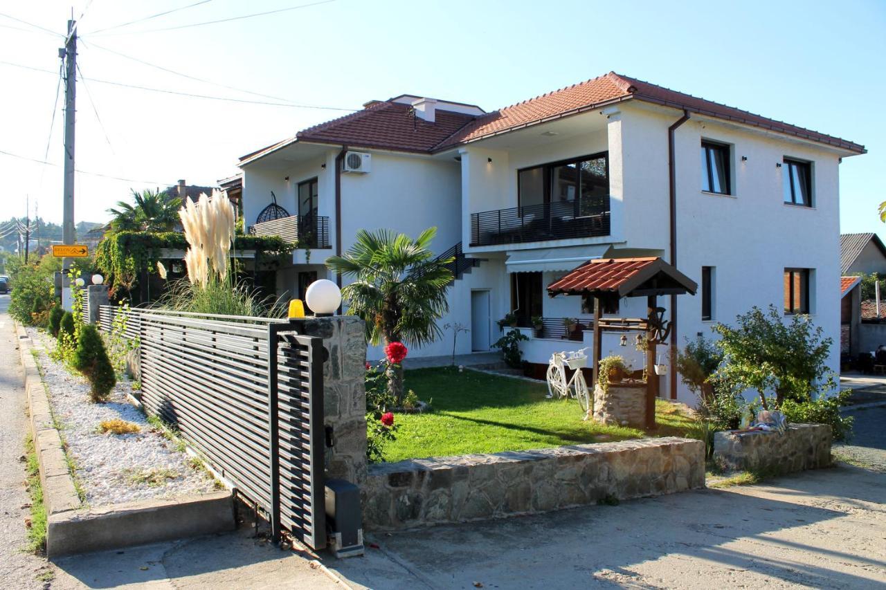 Belov Rooms And Apartments Demir Kapija Exteriér fotografie