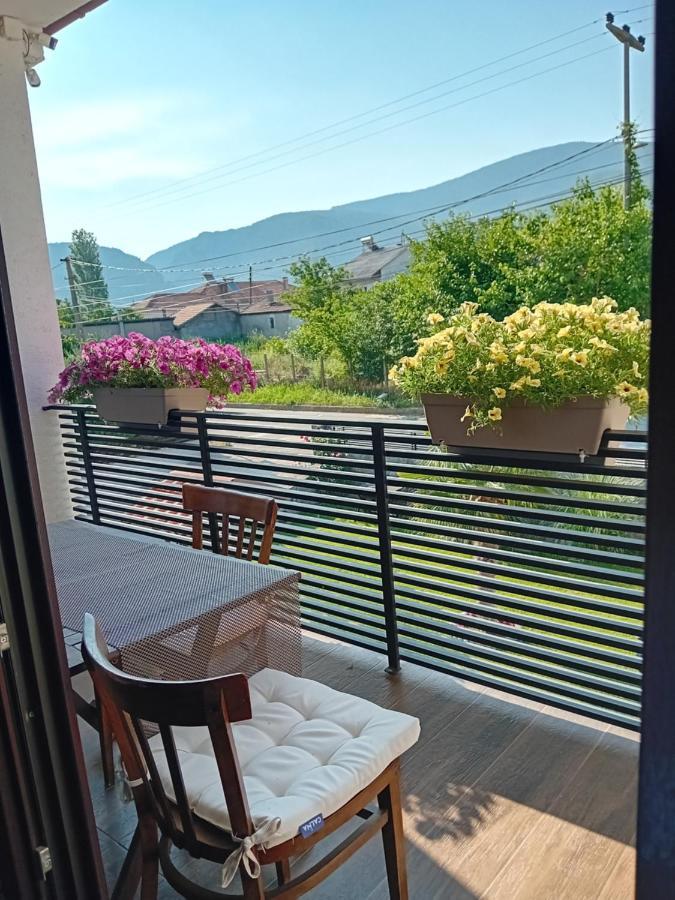 Belov Rooms And Apartments Demir Kapija Exteriér fotografie