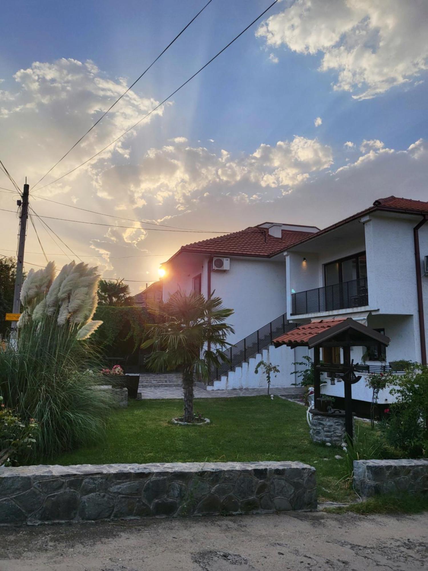 Belov Rooms And Apartments Demir Kapija Exteriér fotografie